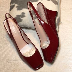 Talbots (9B) NWOT red/burgundy  wedge open toe pump. Beautiful, sexy com…